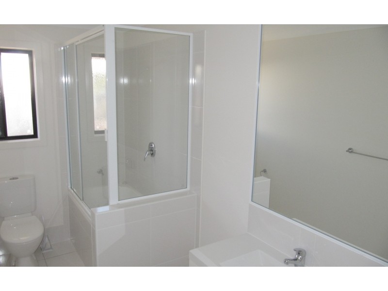 68 Victoria Ave, Glen Eden QLD 4680