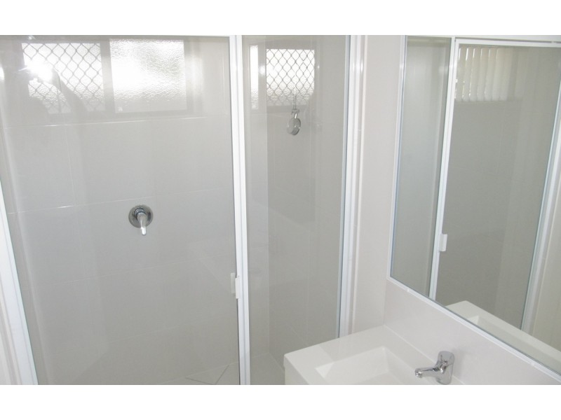 68 Victoria Ave, Glen Eden QLD 4680