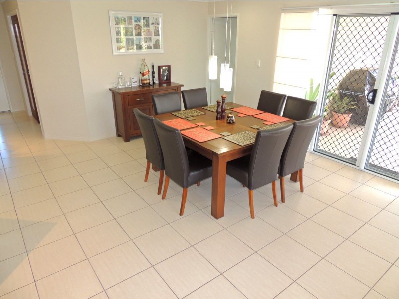 22 Daintree Boulevard, New Auckland QLD 4680