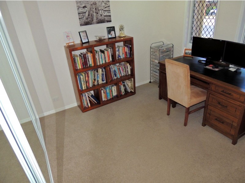 22 Daintree Boulevard, New Auckland QLD 4680