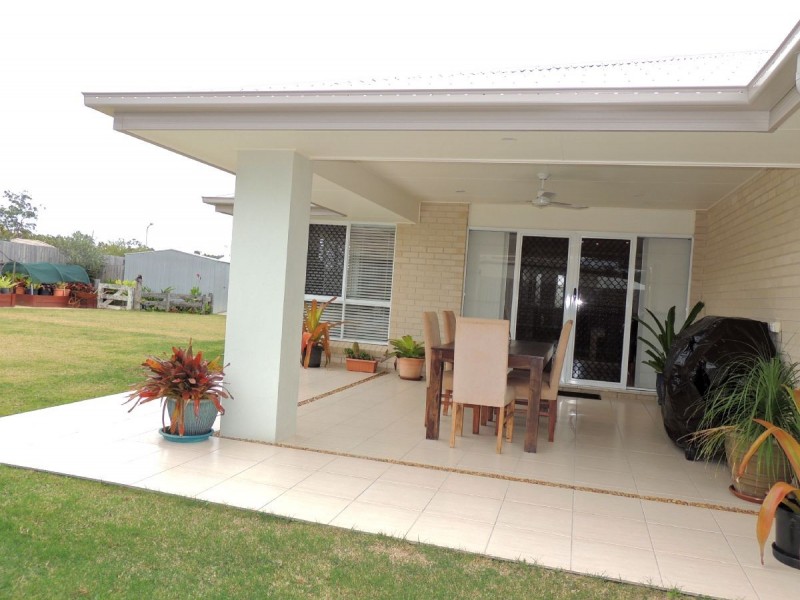 22 Daintree Boulevard, New Auckland QLD 4680