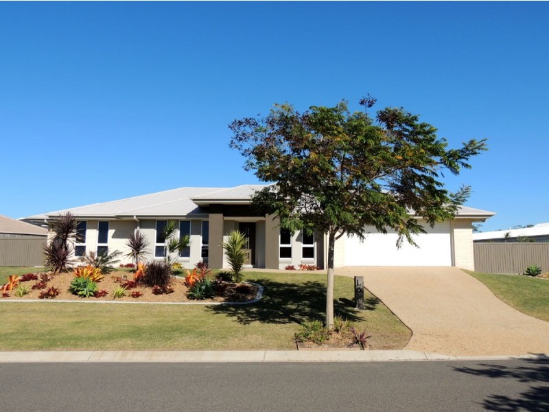 22 Daintree Boulevard, New Auckland QLD 4680