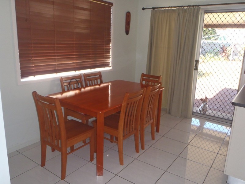 4 Wilkins Street, West Gladstone QLD 4680