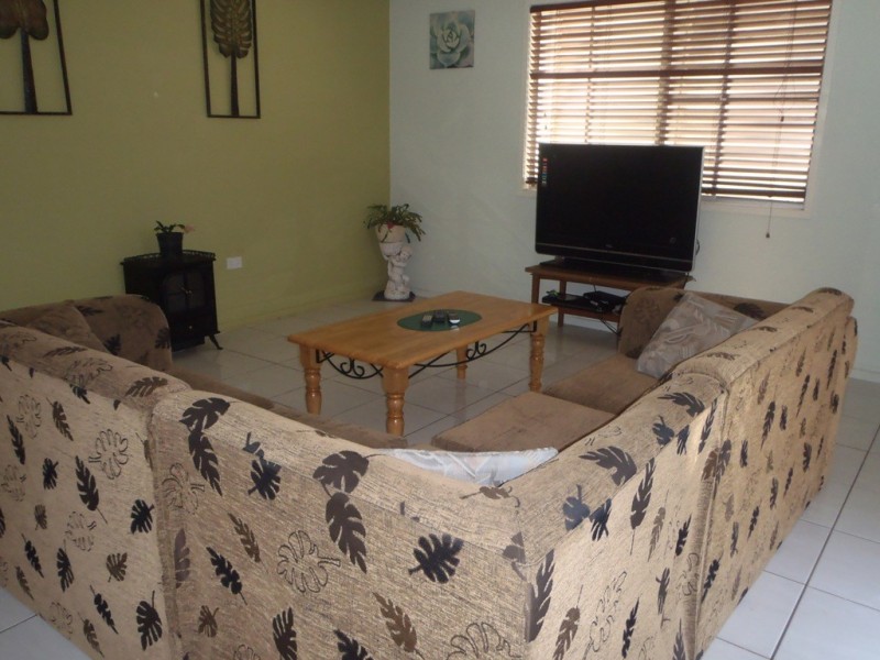 4 Wilkins Street, West Gladstone QLD 4680