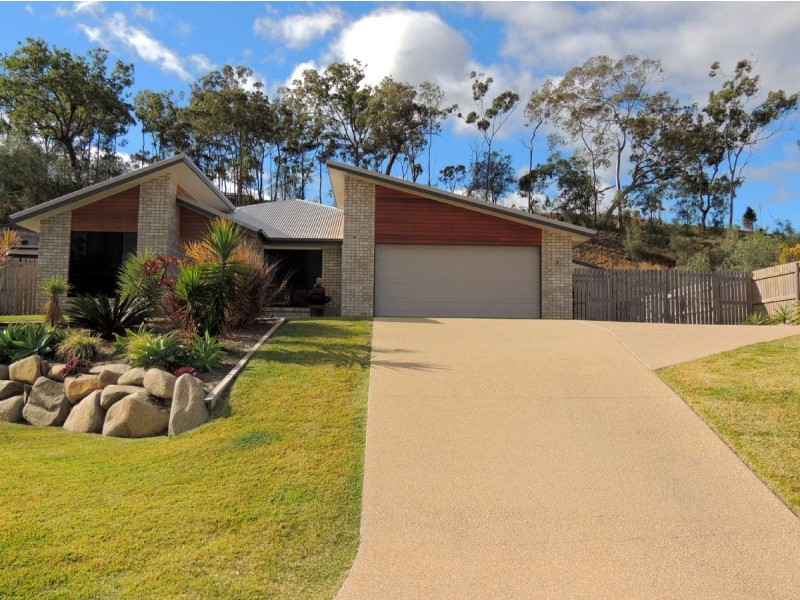 22 Spence Court, Kirkwood QLD 4680