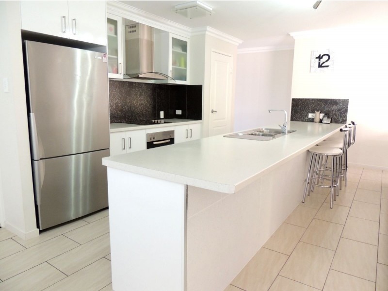 22 Spence Court, Kirkwood QLD 4680