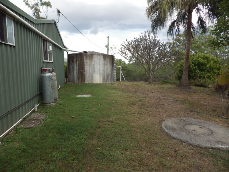 43242 Bruce Highway, Colosseum QLD 4677