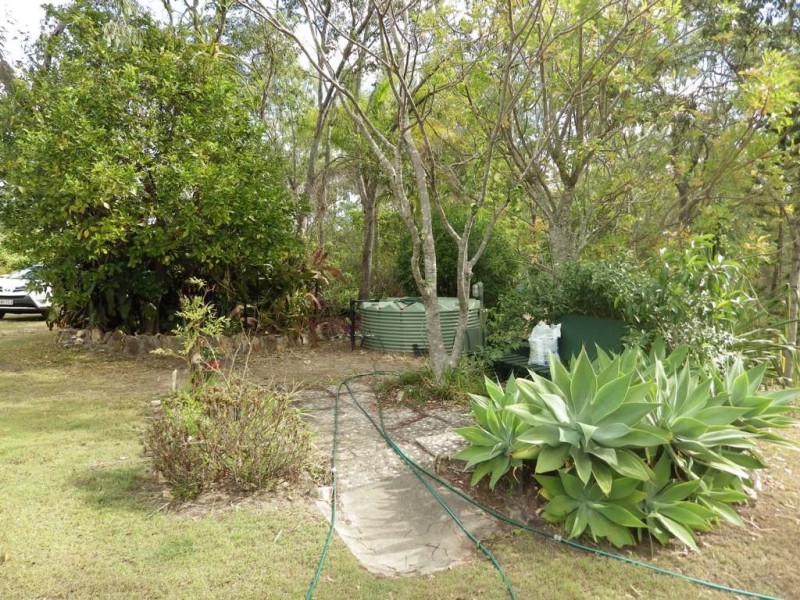 43242 Bruce Highway, Colosseum QLD 4677