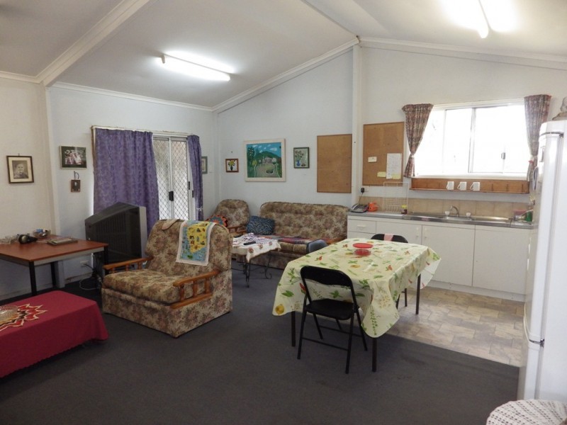 43242 Bruce Highway, Colosseum QLD 4677