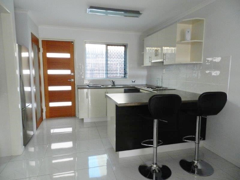 4/259 Auckland Street, South Gladstone QLD 4680