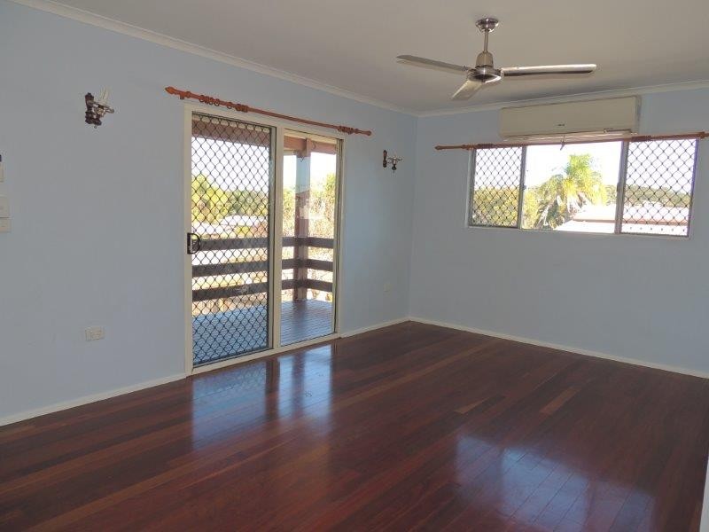 13 Chapman Drive, Clinton QLD 4680