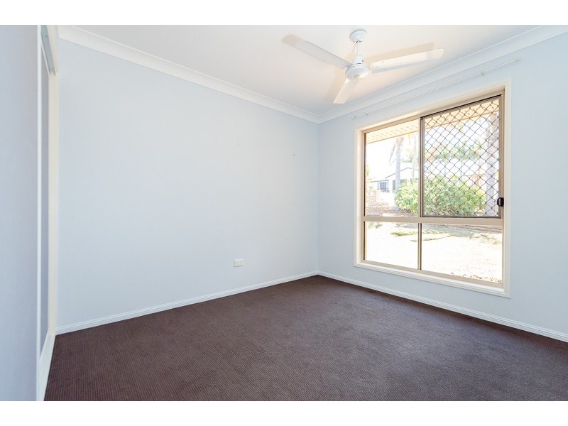 25 Ellington Street, New Auckland QLD 4680