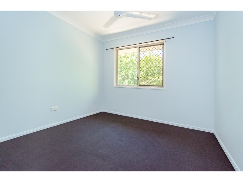 25 Ellington Street, New Auckland QLD 4680