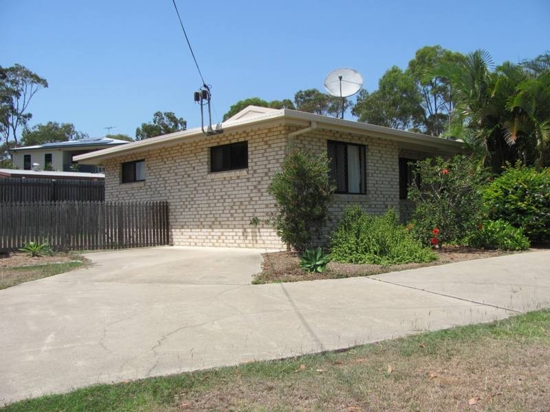 1/33 Centenary Drive, Boyne Island QLD 4680