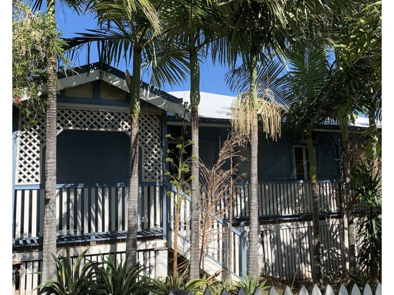 35 Roseberry Street, Gladstone QLD 4680