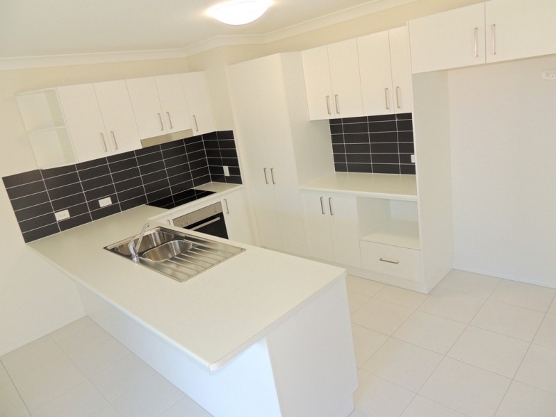 23 Shearwater Drive, Glen Eden QLD 4680