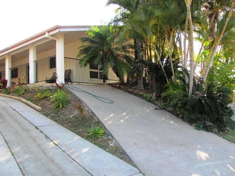 5 Beltana Drive, Boyne Island QLD 4680