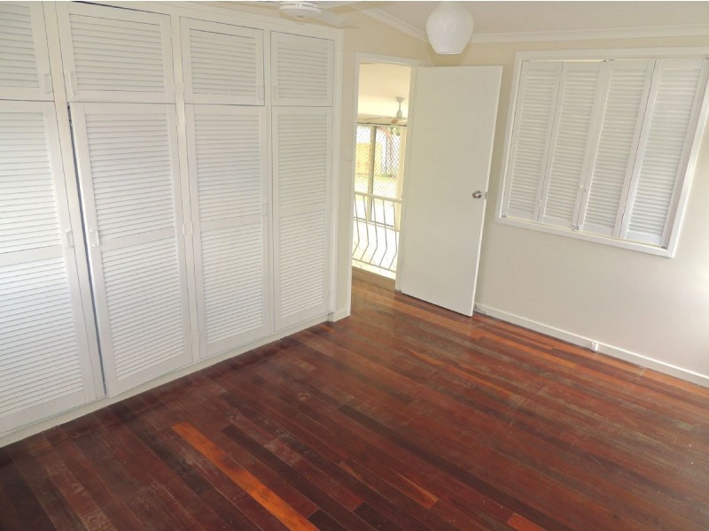 7 Allunga Drive, Glen Eden QLD 4680