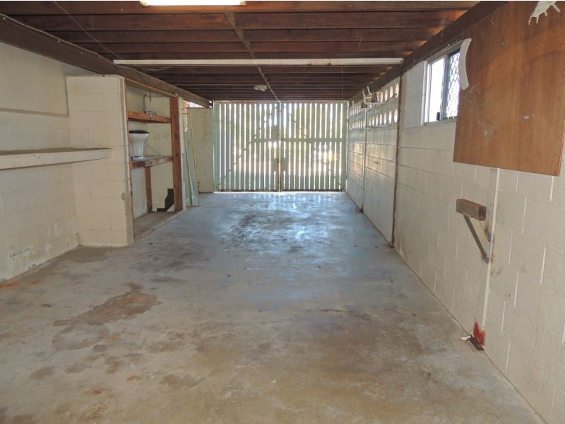 7 Allunga Drive, Glen Eden QLD 4680