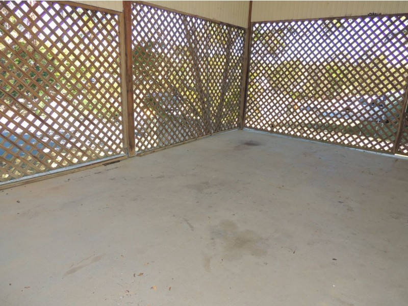 7 Allunga Drive, Glen Eden QLD 4680