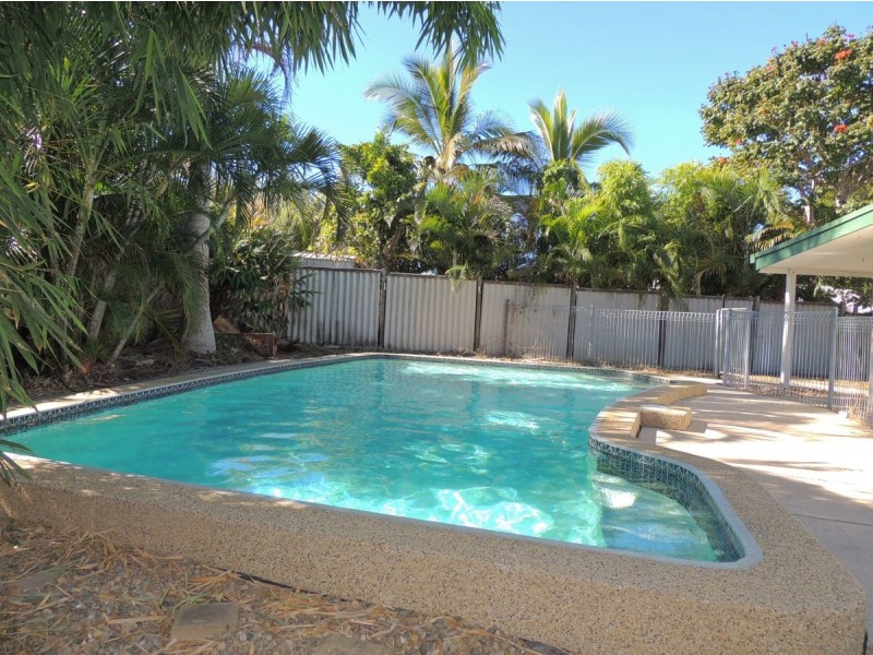 7 Allunga Drive, Glen Eden QLD 4680