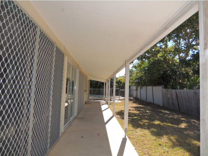 7 Allunga Drive, Glen Eden QLD 4680