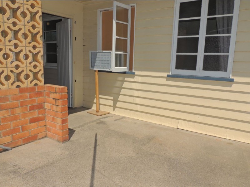 20 Leonard Street, South Gladstone QLD 4680