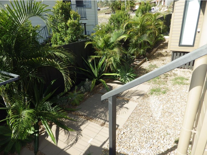 28b Flounder Crescent, Toolooa QLD 4680