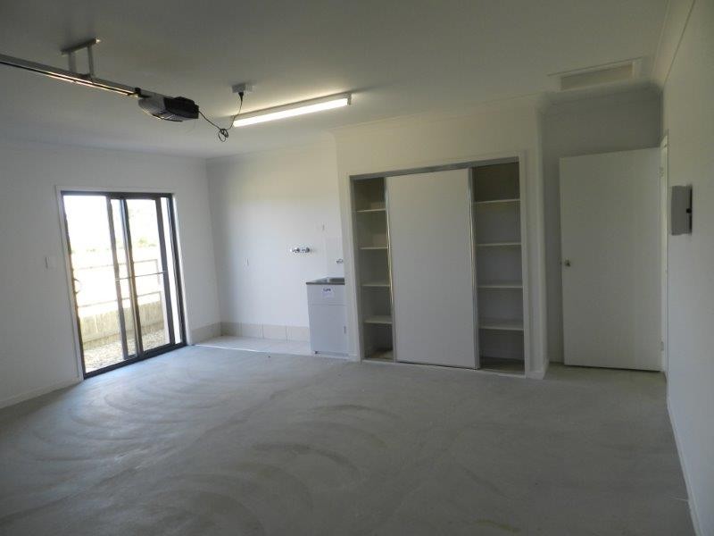 24 Shearwater Drive, Glen Eden QLD 4680