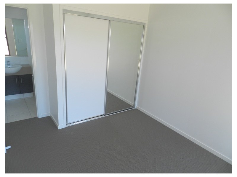 24 Shearwater Drive, Glen Eden QLD 4680