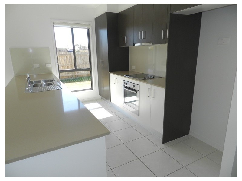 24 Shearwater Drive, Glen Eden QLD 4680