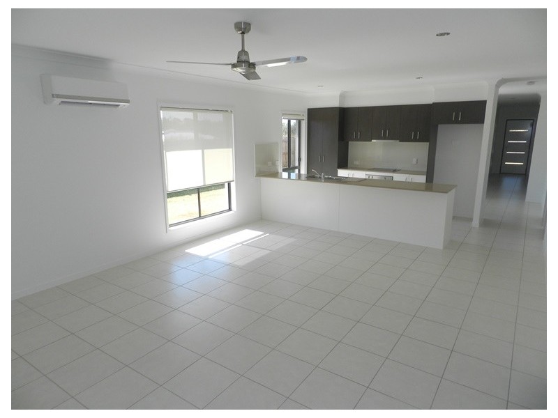 24 Shearwater Drive, Glen Eden QLD 4680