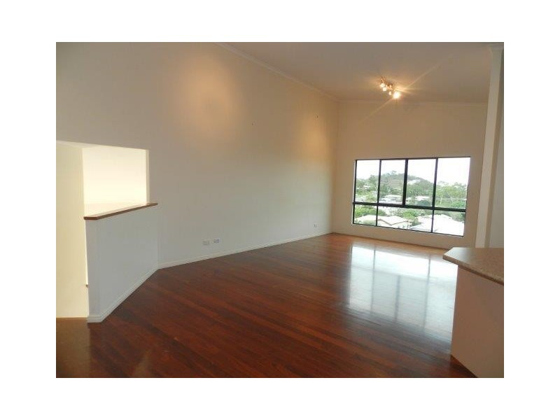 25A Agnes Street, South Gladstone QLD 4680