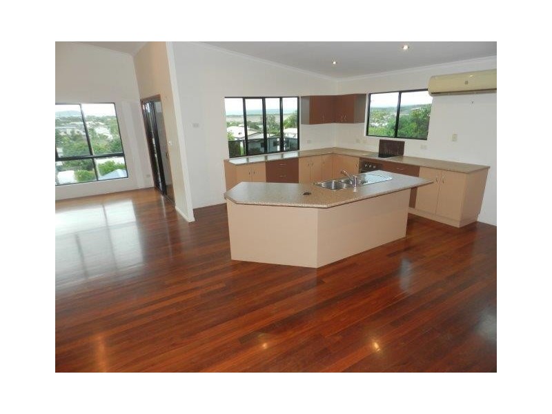 25A Agnes Street, South Gladstone QLD 4680