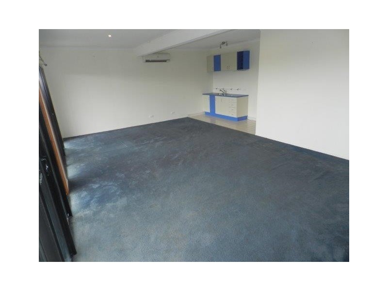 25A Agnes Street, South Gladstone QLD 4680