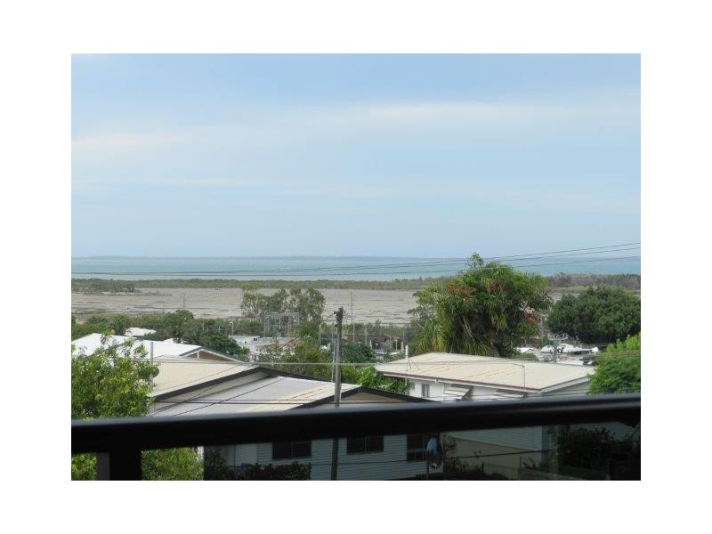 25A Agnes Street, South Gladstone QLD 4680