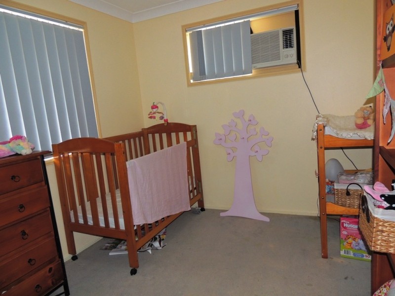 2 Orlando Place, New Auckland QLD 4680