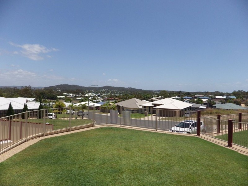 16 Karumba Court, Tannum Sands QLD 4680