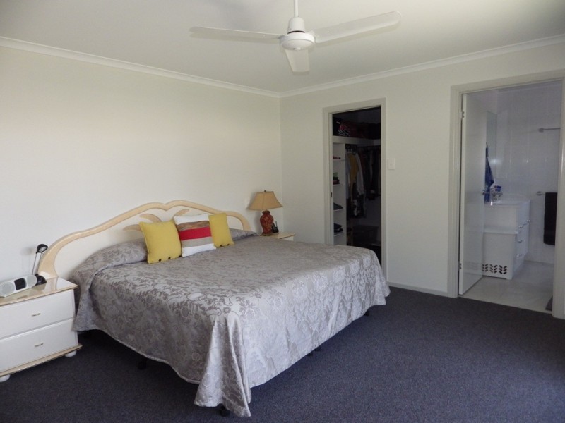 16 Karumba Court, Tannum Sands QLD 4680