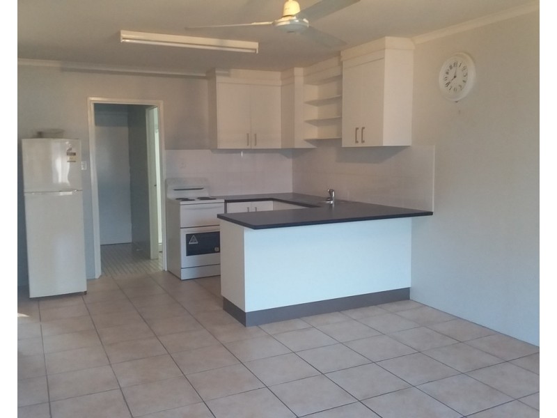 4/44 Marten Street, South Gladstone QLD 4680