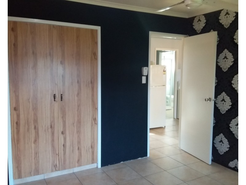 4/44 Marten Street, South Gladstone QLD 4680