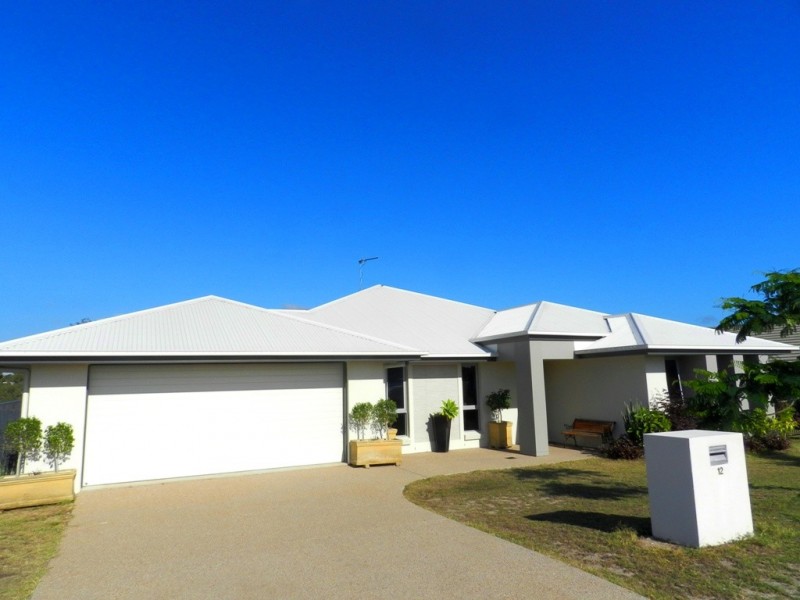 12 Cradle Drive, New Auckland QLD 4680