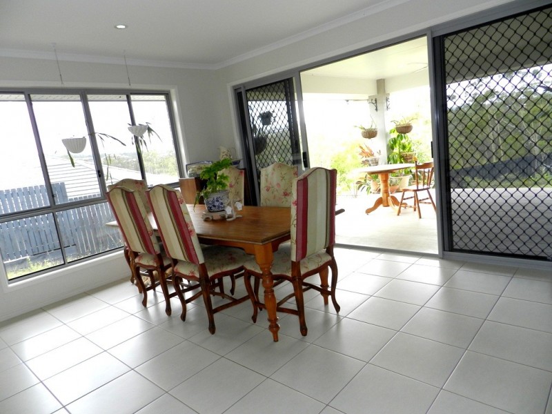 12 Cradle Drive, New Auckland QLD 4680