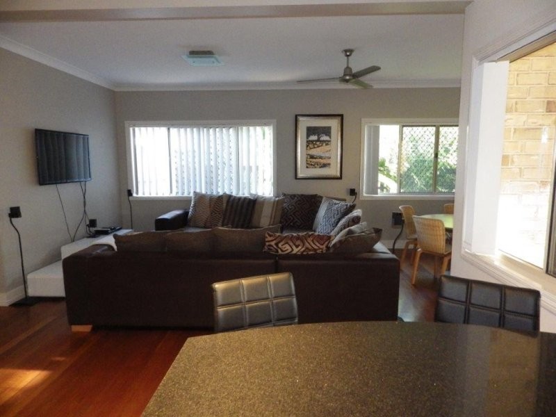 11 Caledon Street, Tannum Sands QLD 4680