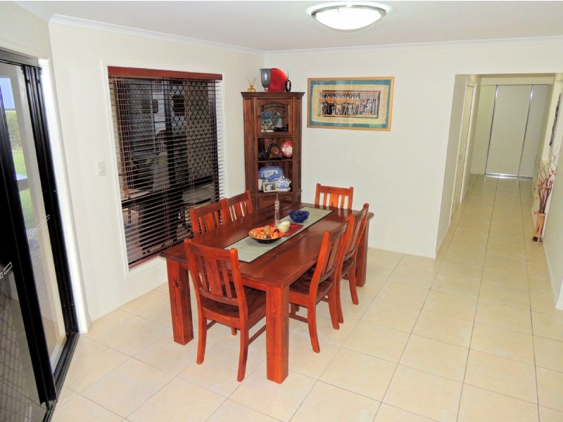 36 Reinaerhoff Cres, Glen Eden QLD 4680