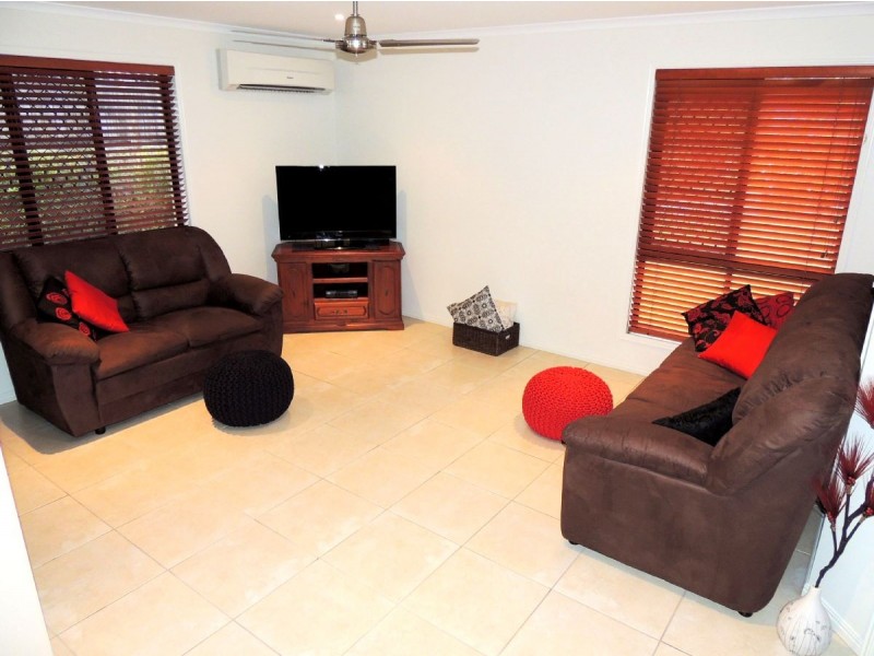 36 Reinaerhoff Cres, Glen Eden QLD 4680