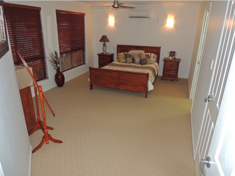 36 Reinaerhoff Cres, Glen Eden QLD 4680