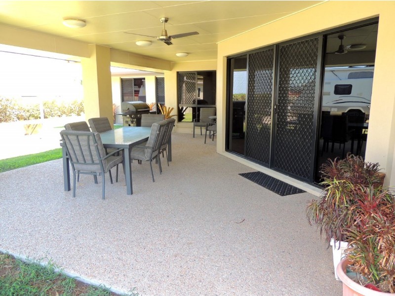 36 Reinaerhoff Cres, Glen Eden QLD 4680