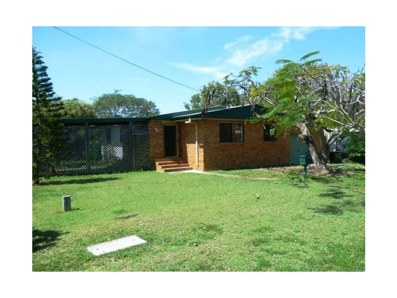 106 Barney Street, Barney Point QLD 4680