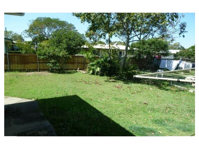 106 Barney Street, Barney Point QLD 4680